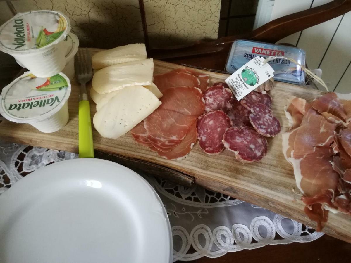 B&B La Damigiana Fioi Piano di Follo エクステリア 写真
